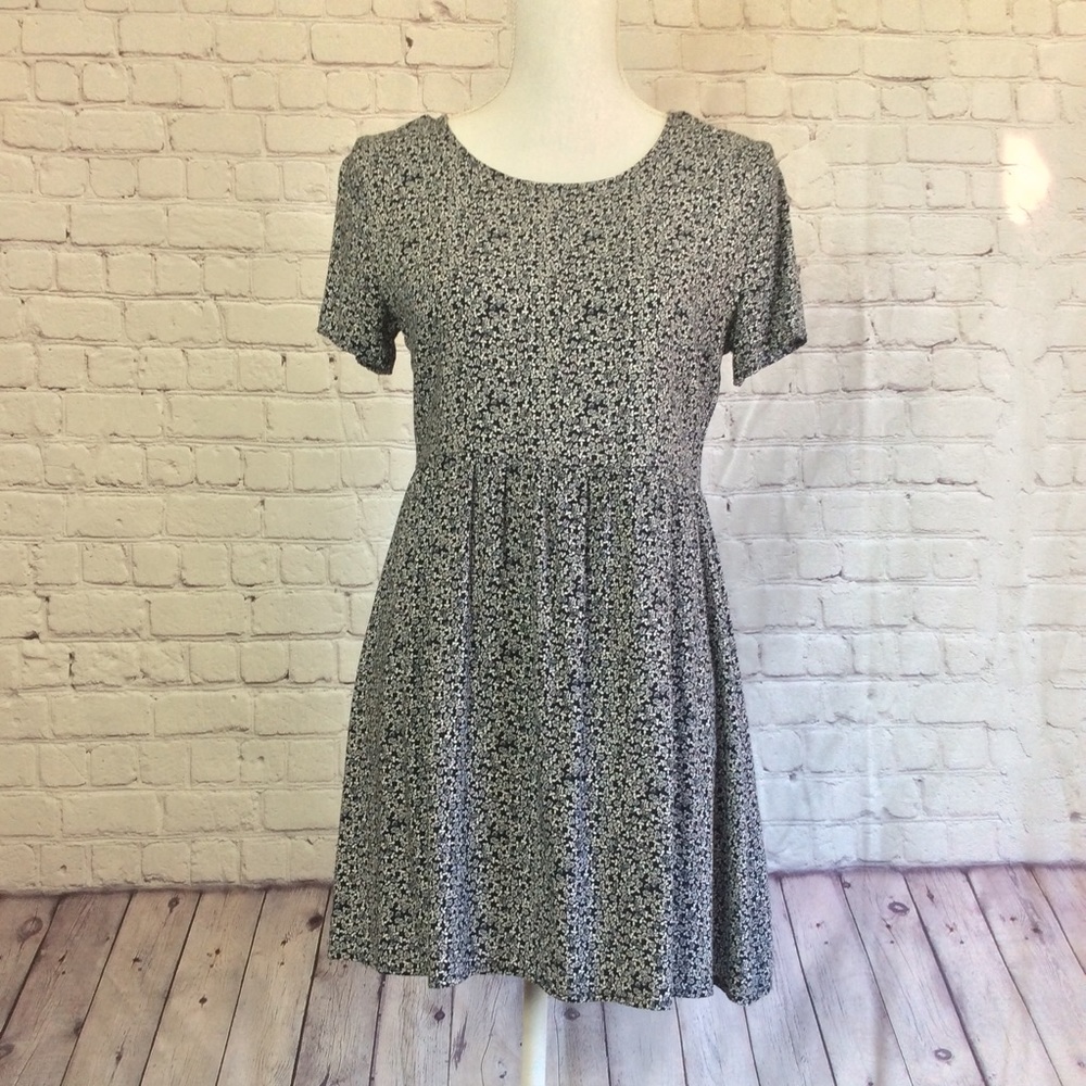 Divided H&M skater dress